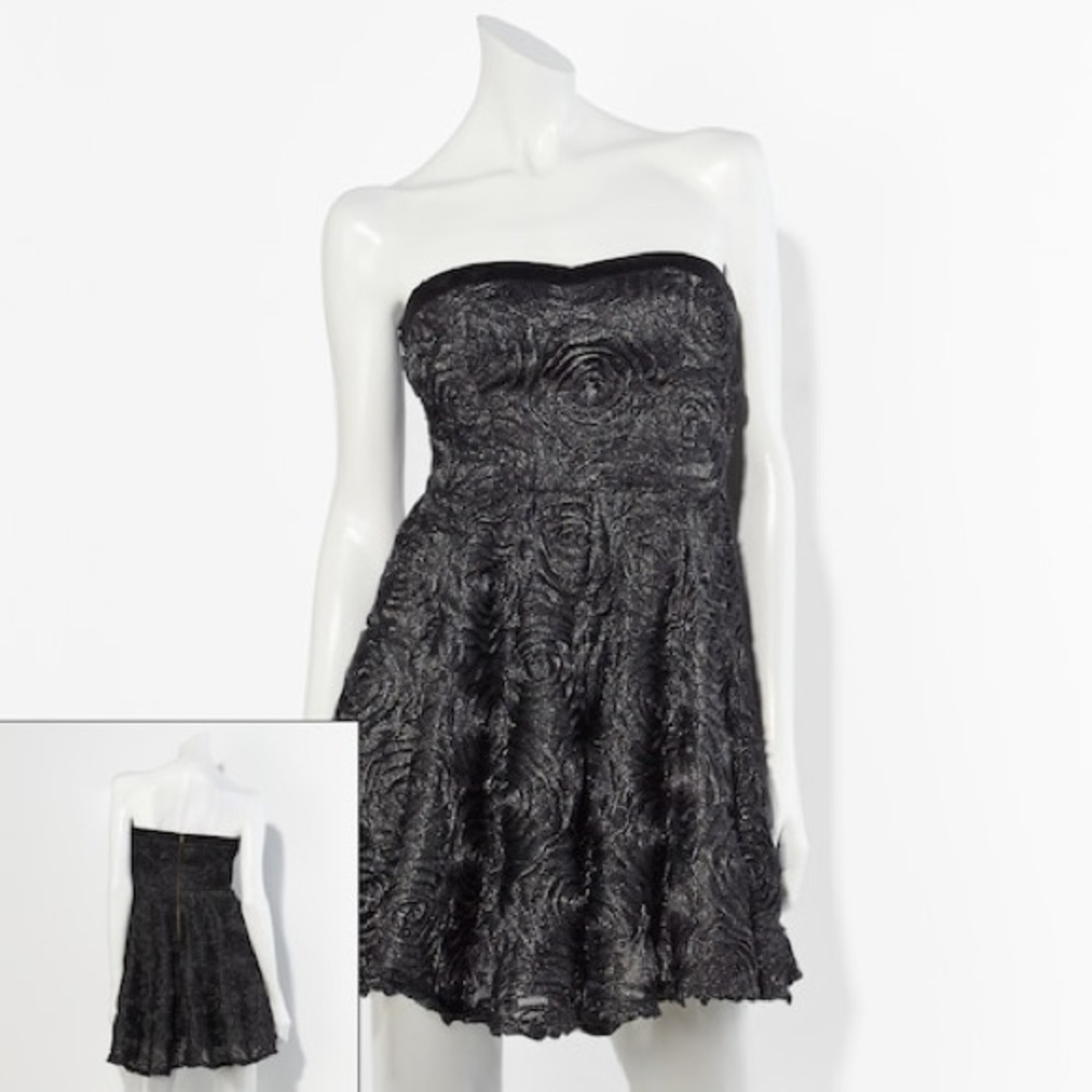 Vera Wang Princess Strapless Dress